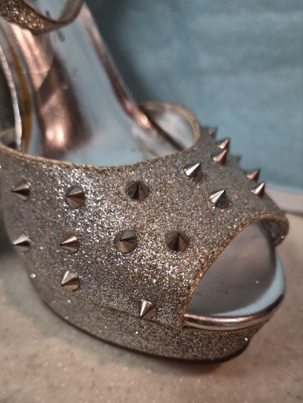Rue21 Rose Gold Glitter Spike Platform Heels - Picture 3 of 11